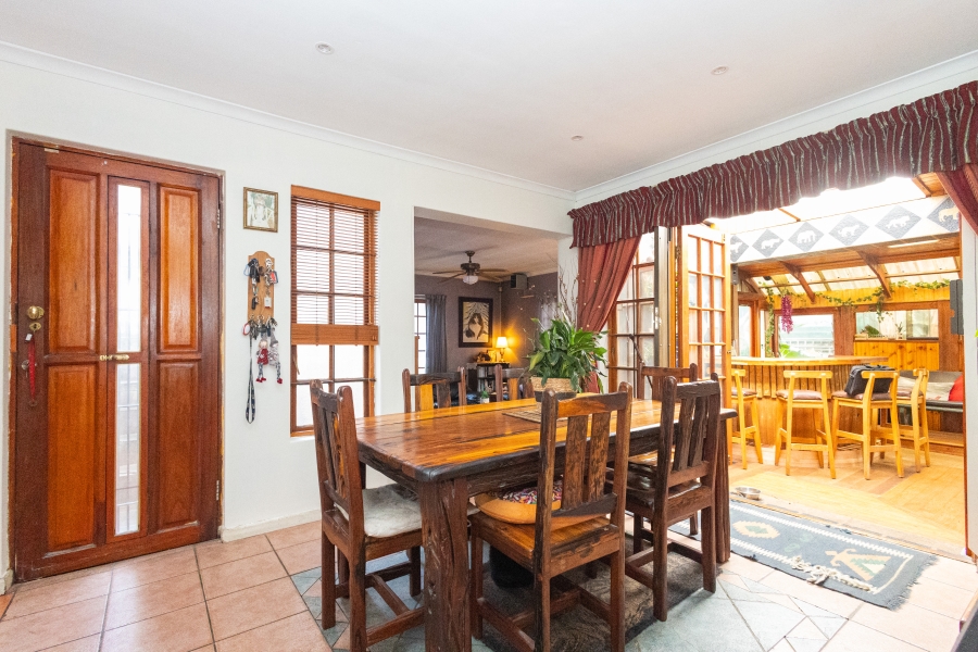 3 Bedroom Property for Sale in Parklands Western Cape